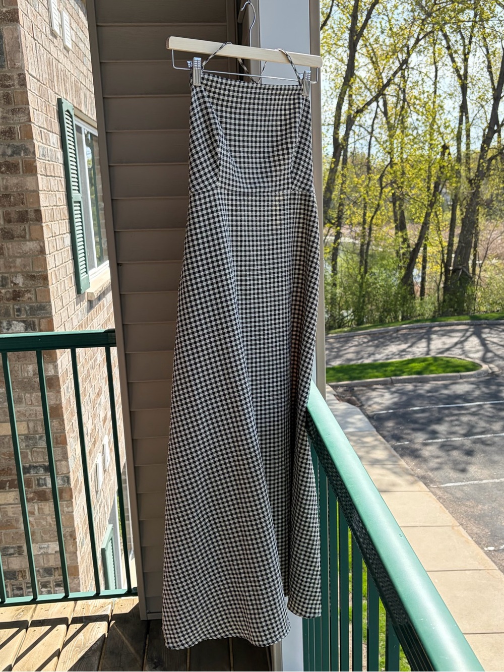 🆕 🏁Gianni Bini Gingham Maxi Dress Black White Tie Waist Casual Size 6 Sundress - Picture 3 of 17